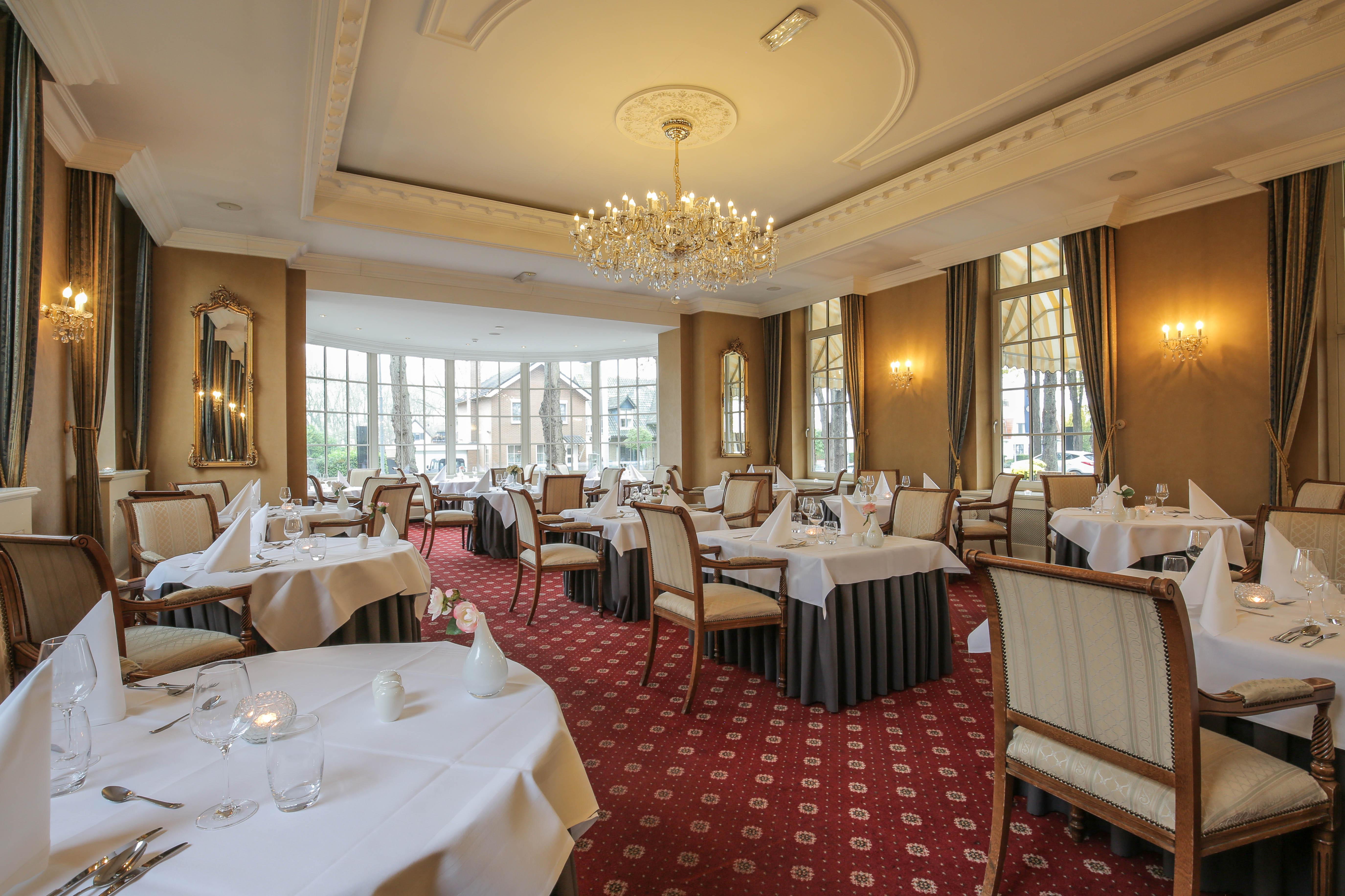 Fletcher Hotel-Restaurant De Dikke Van Dale سلاوس المظهر الخارجي الصورة